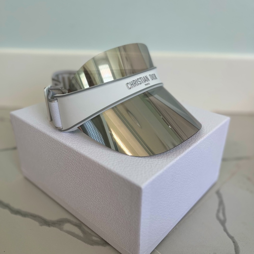 Christian Dior Diorclub V1U Visor. White/Smoke Mirror. NWT